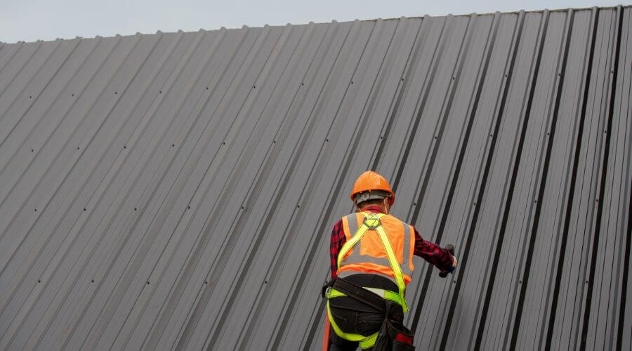 Professional gutter cleaning in Concrete, WA